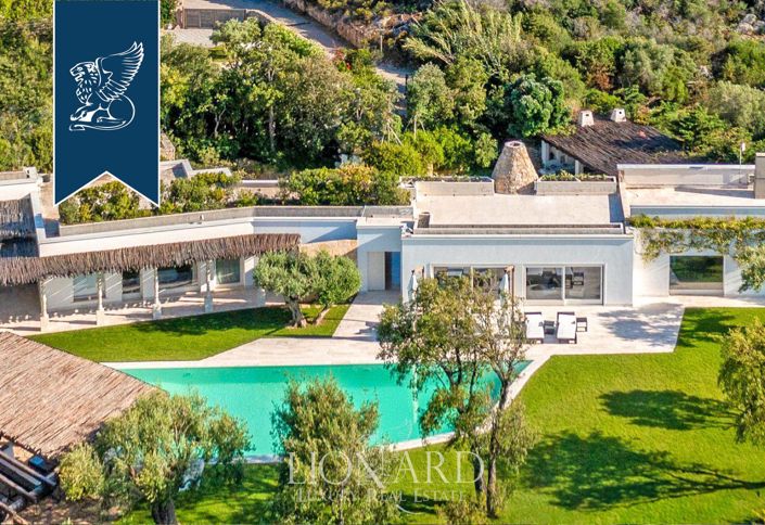 Image No.3-7 Bed Villa for sale