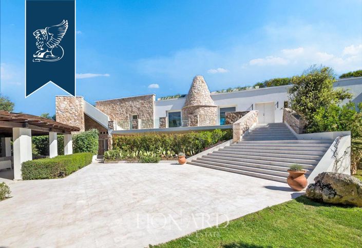 Image No.5-7 Bed Villa for sale