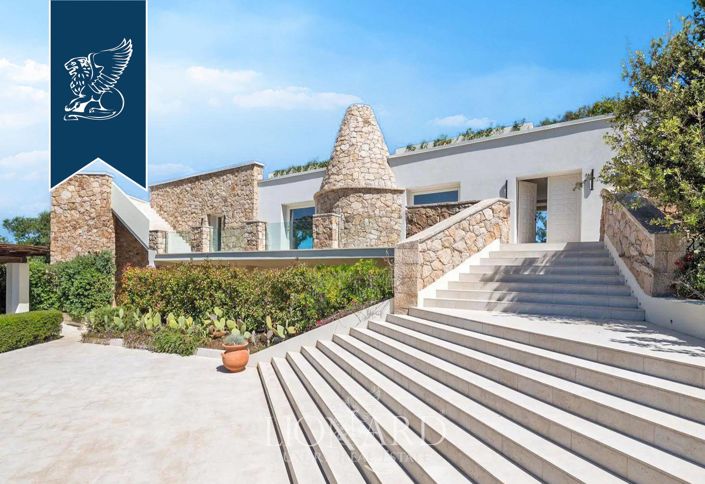 Image No.7-7 Bed Villa for sale