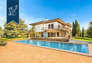 1 - Verona, Villa