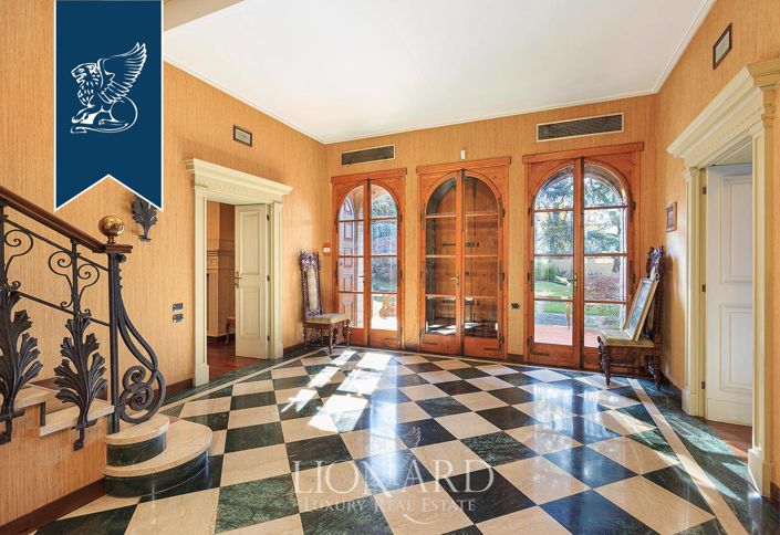Image No.4-5 Bed Villa for sale