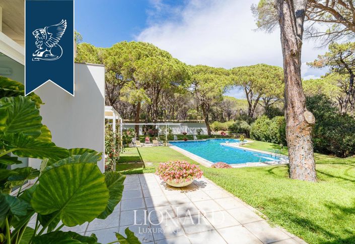 Image No.12-7 Bed Villa for sale