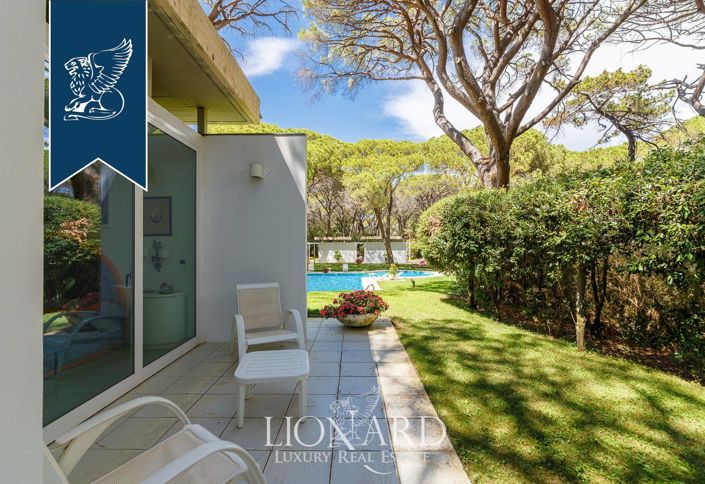 Image No.18-7 Bed Villa for sale