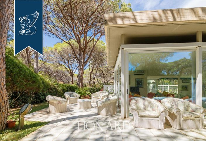 Image No.25-7 Bed Villa for sale