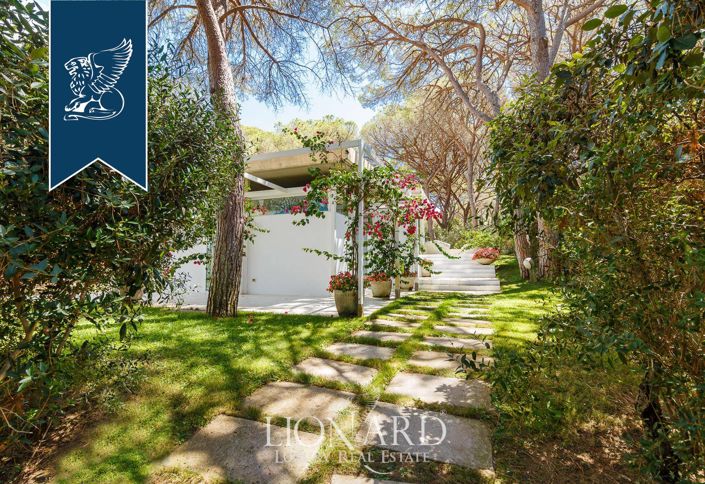 Image No.34-7 Bed Villa for sale