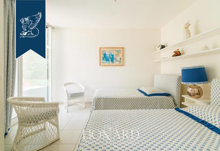 Image No.56-7 Bed Villa for sale