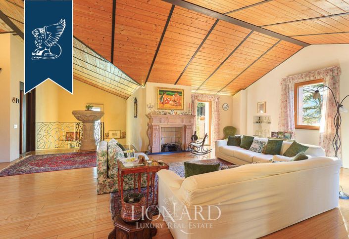 Image No.13-4 Bed Villa for sale