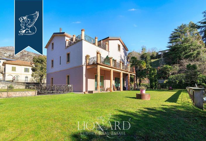 Image No.3-4 Bed Villa for sale