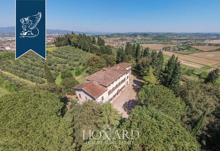 Image No.20-8 Bed Farmhouse for sale