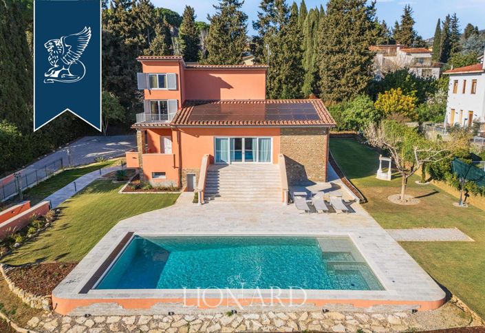 Image No.4-2 Bed Villa for sale