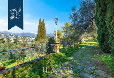 594471