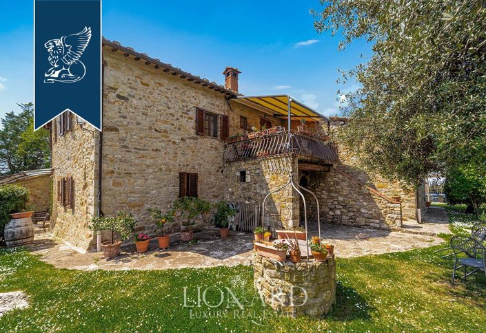 Image No.10-6 Bed Farmhouse for sale