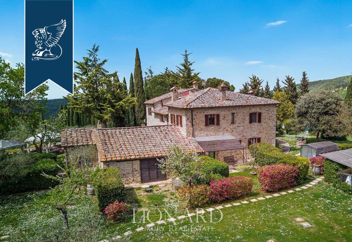 Image No.5-6 Bed Farmhouse for sale