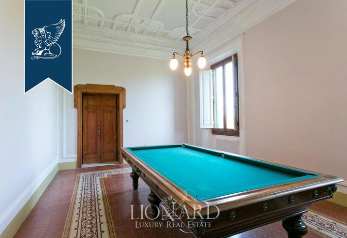 Image No.25-10 Bed Villa for sale