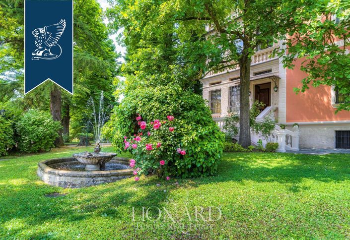 Image No.14-6 Bed Villa for sale