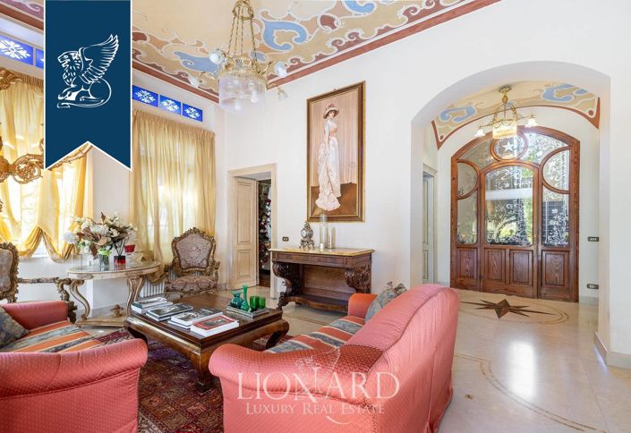 Image No.23-6 Bed Villa for sale