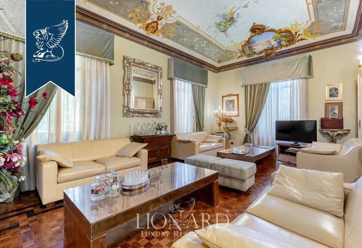 Image No.27-6 Bed Villa for sale