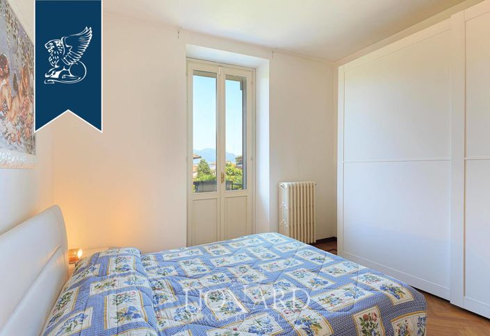 Image No.32-8 Bed Villa for sale