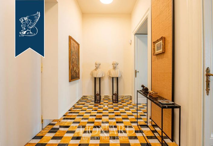 Image No.12-3 Bed Apartment for sale