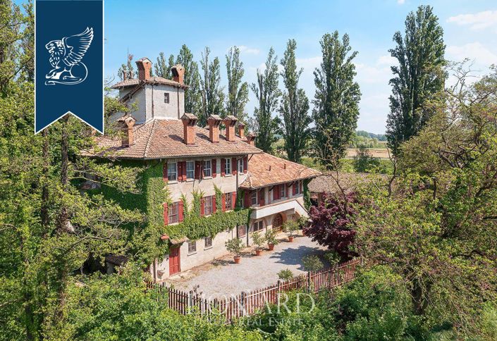 Image No.5-10 Bed Villa for sale
