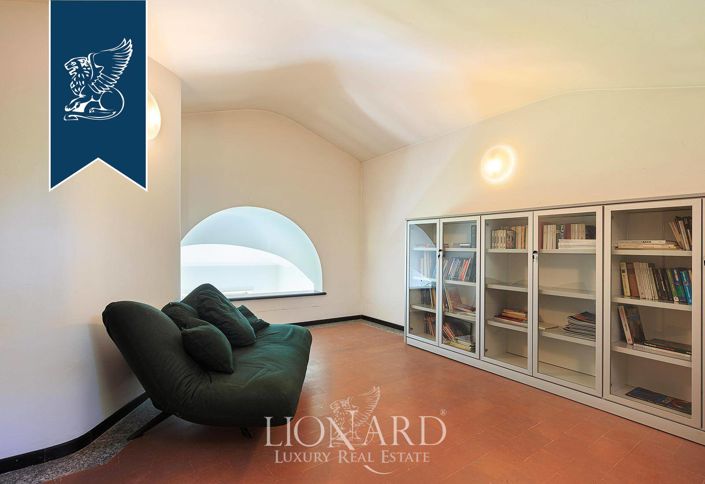 Image No.24-7 Bed Villa for sale
