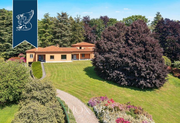 Image No.5-7 Bed Villa for sale