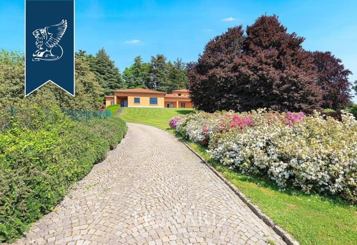 Image No.7-7 Bed Villa for sale