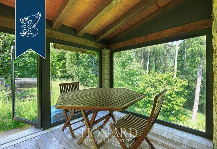 Image No.8-7 Bed Villa for sale