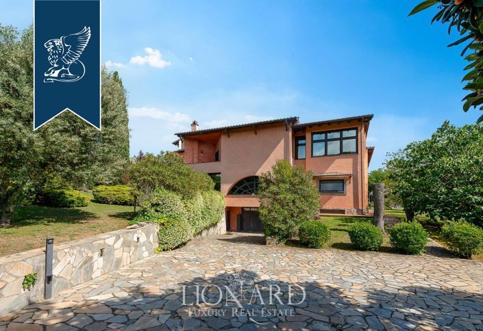 Image No.5-4 Bed Villa for sale