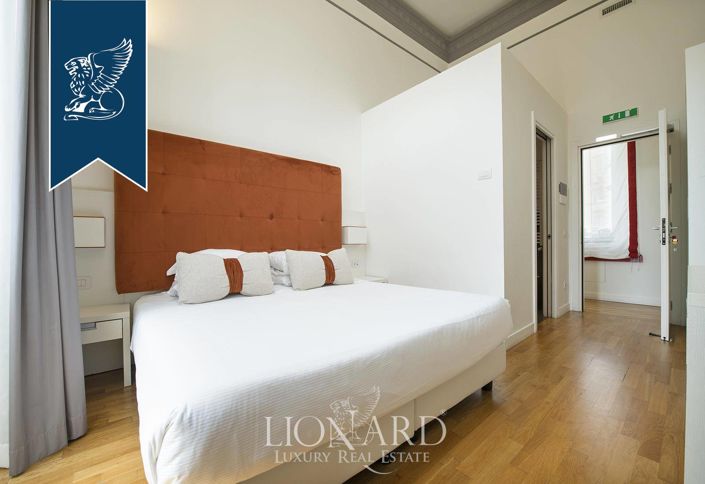 Image No.12-6 Bed Apartment for sale