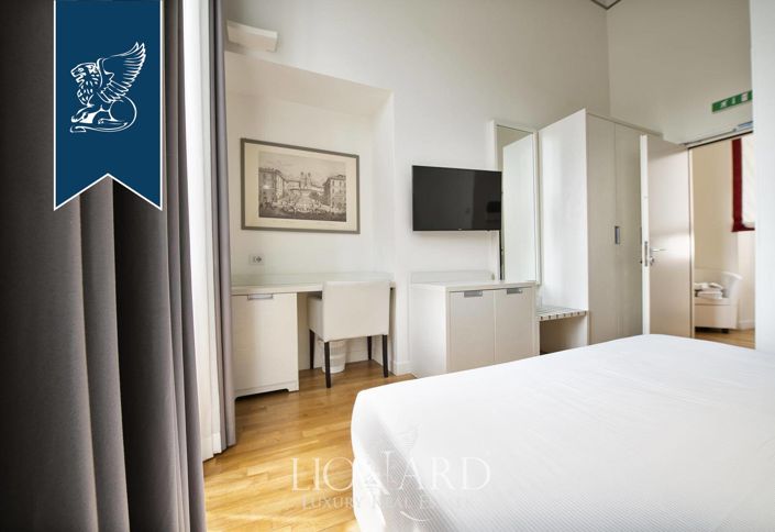 Image No.8-6 Bed Apartment for sale