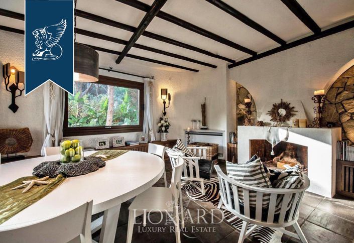 Image No.14-5 Bed Villa for sale