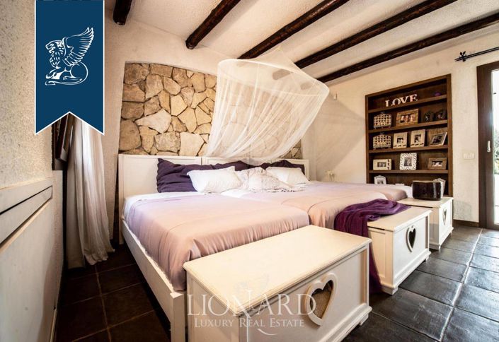 Image No.23-5 Bed Villa for sale