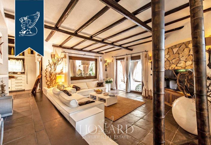 Image No.8-5 Bed Villa for sale