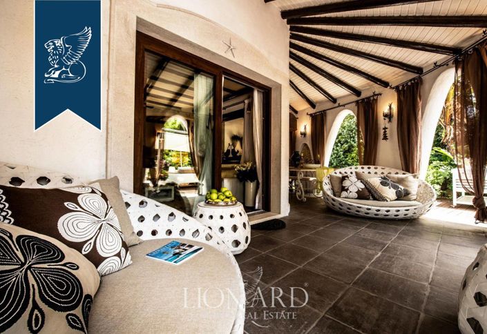 Image No.9-5 Bed Villa for sale