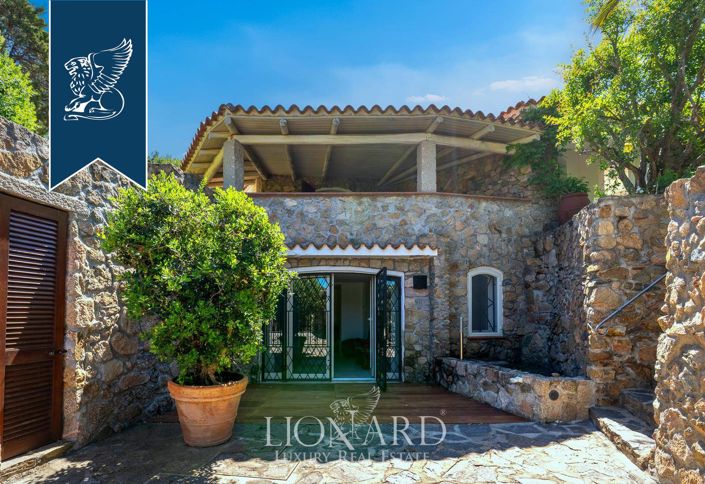 Image No.14-7 Bed Villa for sale