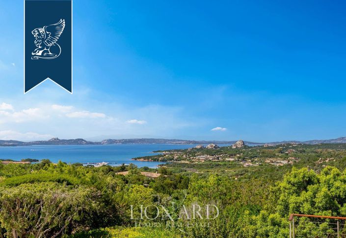 Image No.7-7 Bed Villa for sale