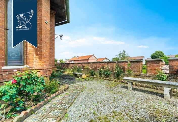 Image No.6-Propriété de 7 chambres à vendre à Alessandria