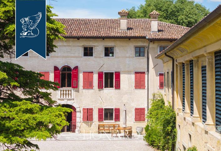 Image No.12-Villa de 10 chambres à vendre à Udine