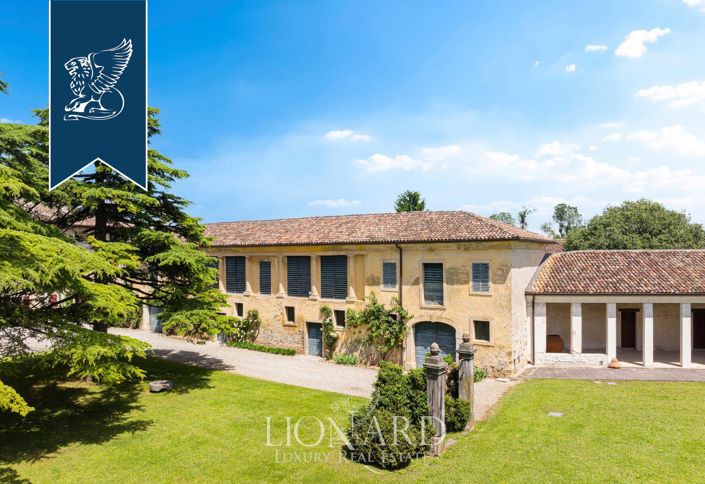 Image No.8-Villa de 10 chambres à vendre à Udine