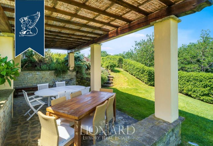 Image No.27-12 Bed Farmhouse for sale