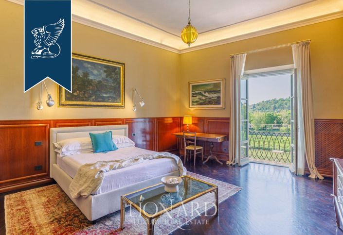 Image No.18-4 Bed Apartment for sale