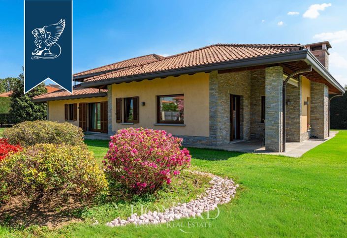 Image No.2-4 Bed Villa for sale