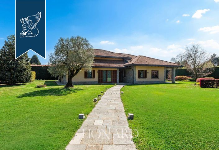 Image No.4-4 Bed Villa for sale