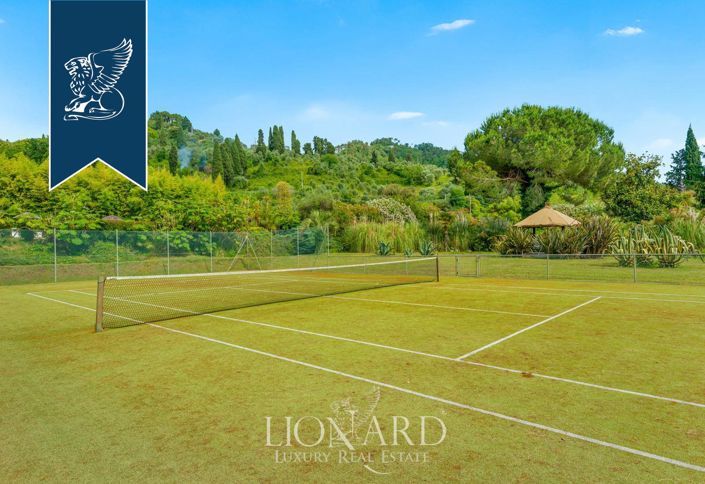 Image No.16-11 Bed Villa for sale