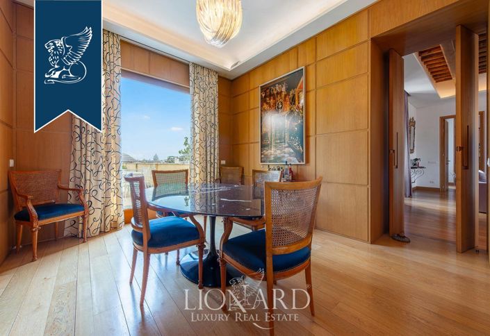 Image No.21-5 Bed Apartment for sale