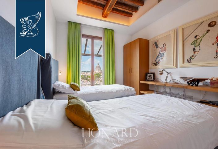 Image No.32-5 Bed Apartment for sale