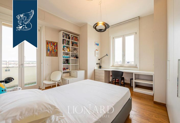 Image No.28-4 Bed Apartment for sale