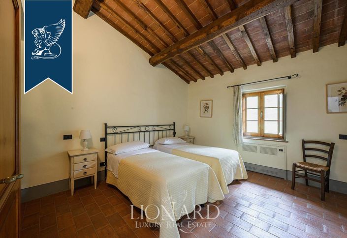 Image No.21-7 Bed Villa for sale