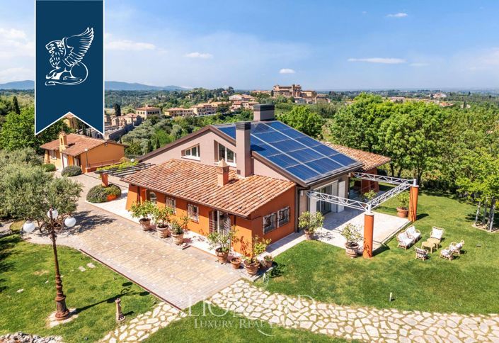 Image No.2-5 Bed Villa for sale